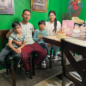 Meet your Posher, Clarissa gonzález